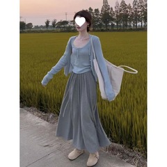 2025秋冬减龄穿搭一整套温柔风蕾丝吊带背心针织开衫加厚半身裙三
