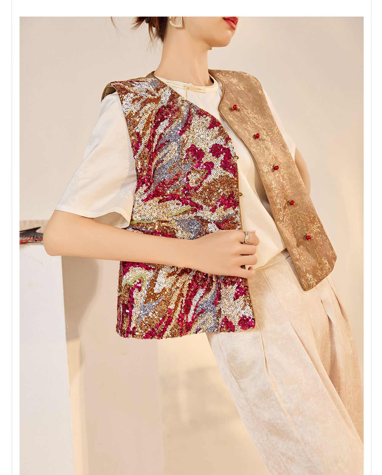 Áo vest nữ phong cách Trung Hoa mới 2026, thiết kế thêu sequin, chất rayon sang trọng — Đen, Màu huyền ảo, Xanh lam chi tiết 7