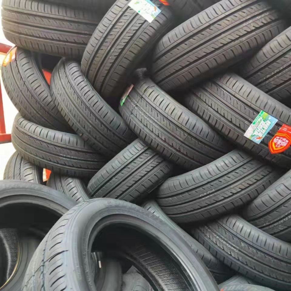 Chaoyang Good Luck Tire 205/60R16 92H with Changan Cs35 Wingman Yinglang Gt Cruze 2056016
