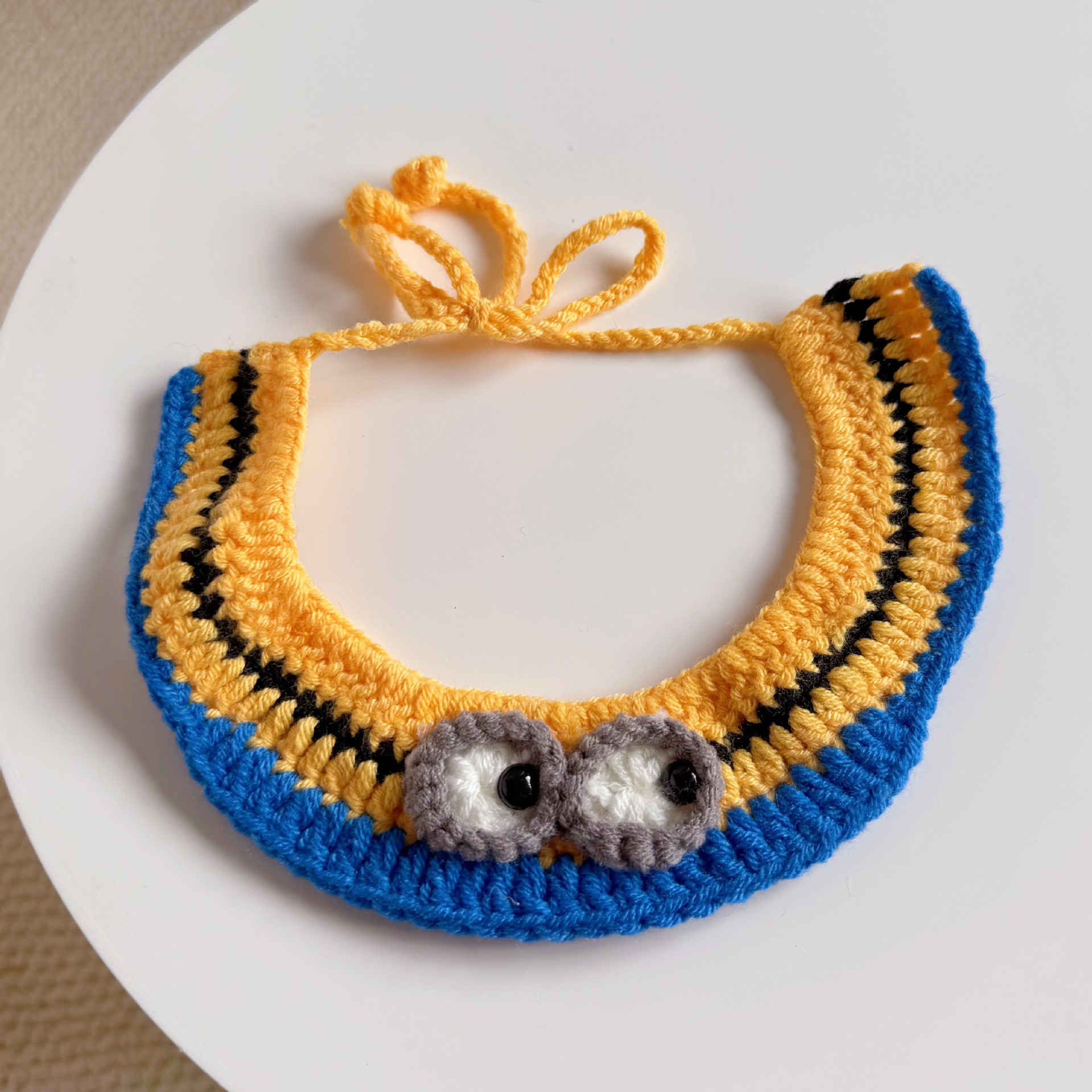 Minion collar / XS