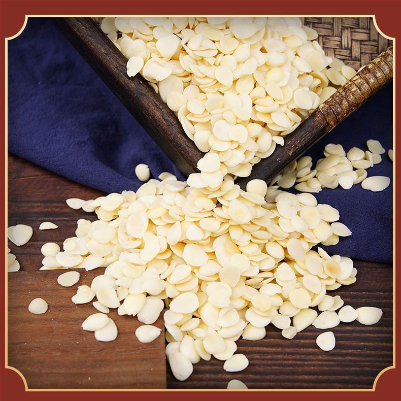 Peeled Bitter Apricot Kernel Xing Ren 500g Dried Chinese Herbal Ingredient for Decoctions and Culinary Use specifications