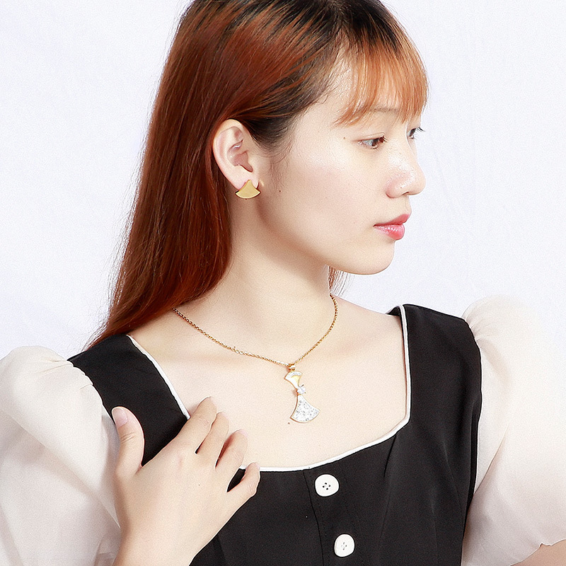 fashion creative stainless steel rhinestone earrings necklace set wholesale Nihaojewelry