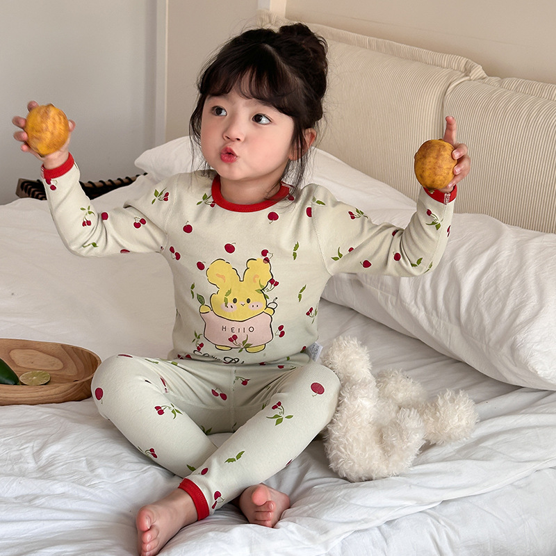 Pijamas de niñas de otoño de algodón de manga larga para niños nuevos tipos de algodón para niñas vestidos de casa de otoño