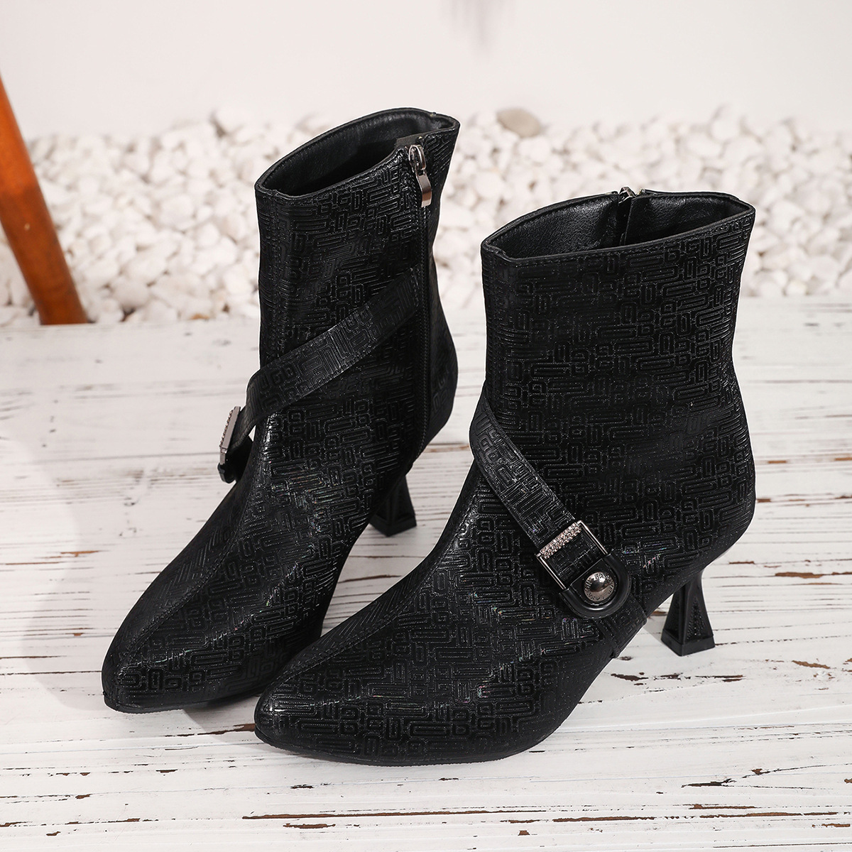 Women's Elegant Ankle Boots Mid Heel Fashion Side Zipper Pointed Toe Winter New Style (Sizes 34-45)_voghion.com