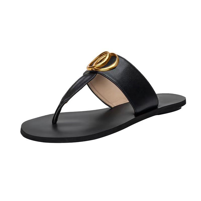 Casual footwear flat
