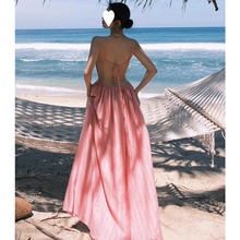 法式性感露背海边度假吊带连衣裙仙女夏季小众设计感三亚沙滩裙子