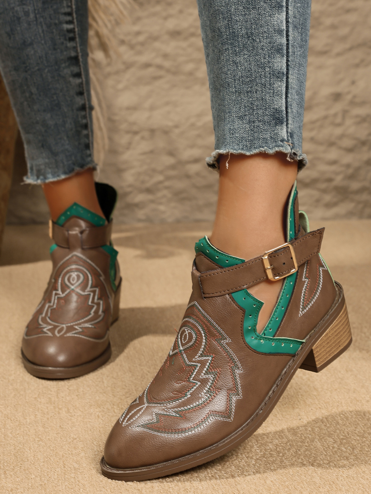 Women's Retro Embroidered Color Block Mid Heel Ankle Boots Plus Size British Style Martin Boots Autumn New Style_vogvips.com