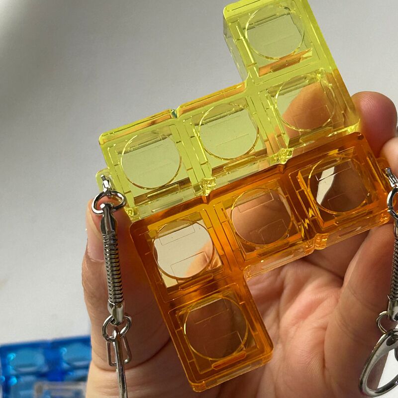 シュガーキューブカラー透明L字型減圧キーボードベースキーホルダーオフィス減圧キーホルダーペンダントベース|undefined