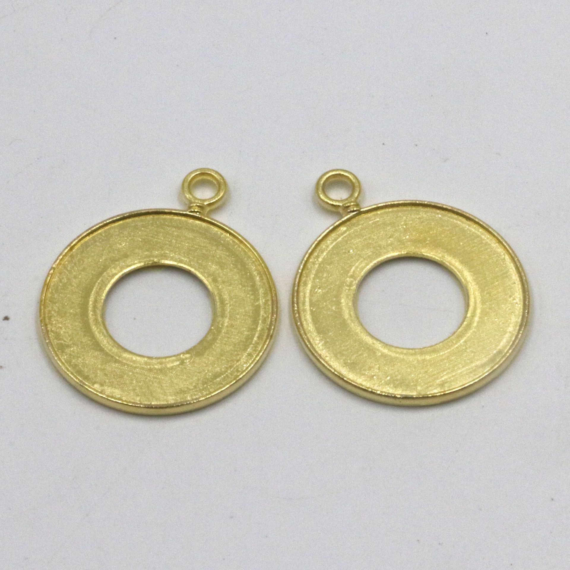 Bastante inferior de gema redonda de doble cara, diámetro interior 22mm, viajes, cien apellidos, colgantes de fotos, accesorios de joyería de aleación