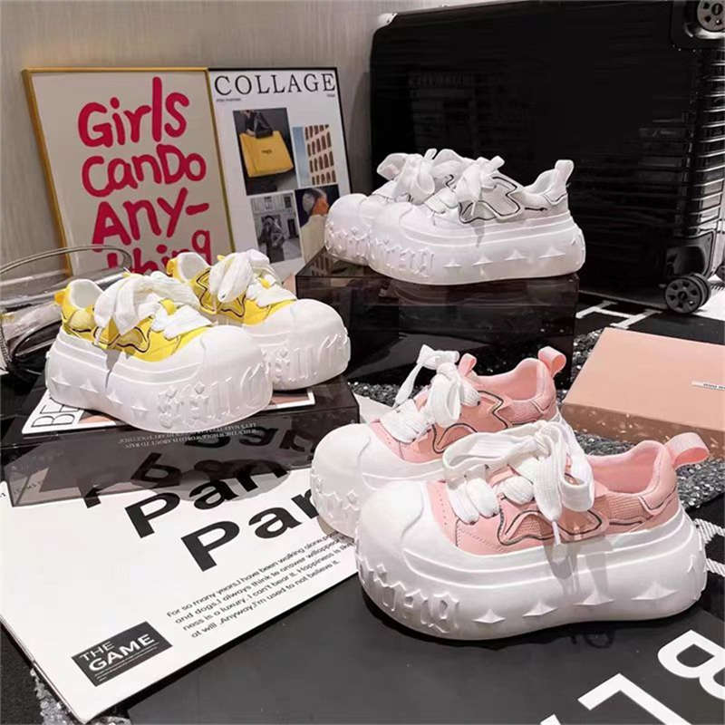 ヨーロッパのファッショナブルなビッグヘッドプラットフォーム厚底パンシューズ女性用 2025 新しい小さな白い靴小柄な人向けのカジュアルシューズトレンド|undefined