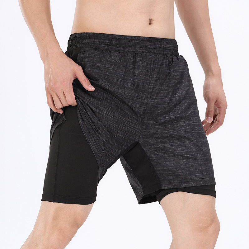 2022 nuevos pantalones cortos de fitness de dos piezas falsos de los hombres pantalones de entrenamiento de baloncesto de alta elasticidad pantalones cortos deportivos de doble capa de secado rápido