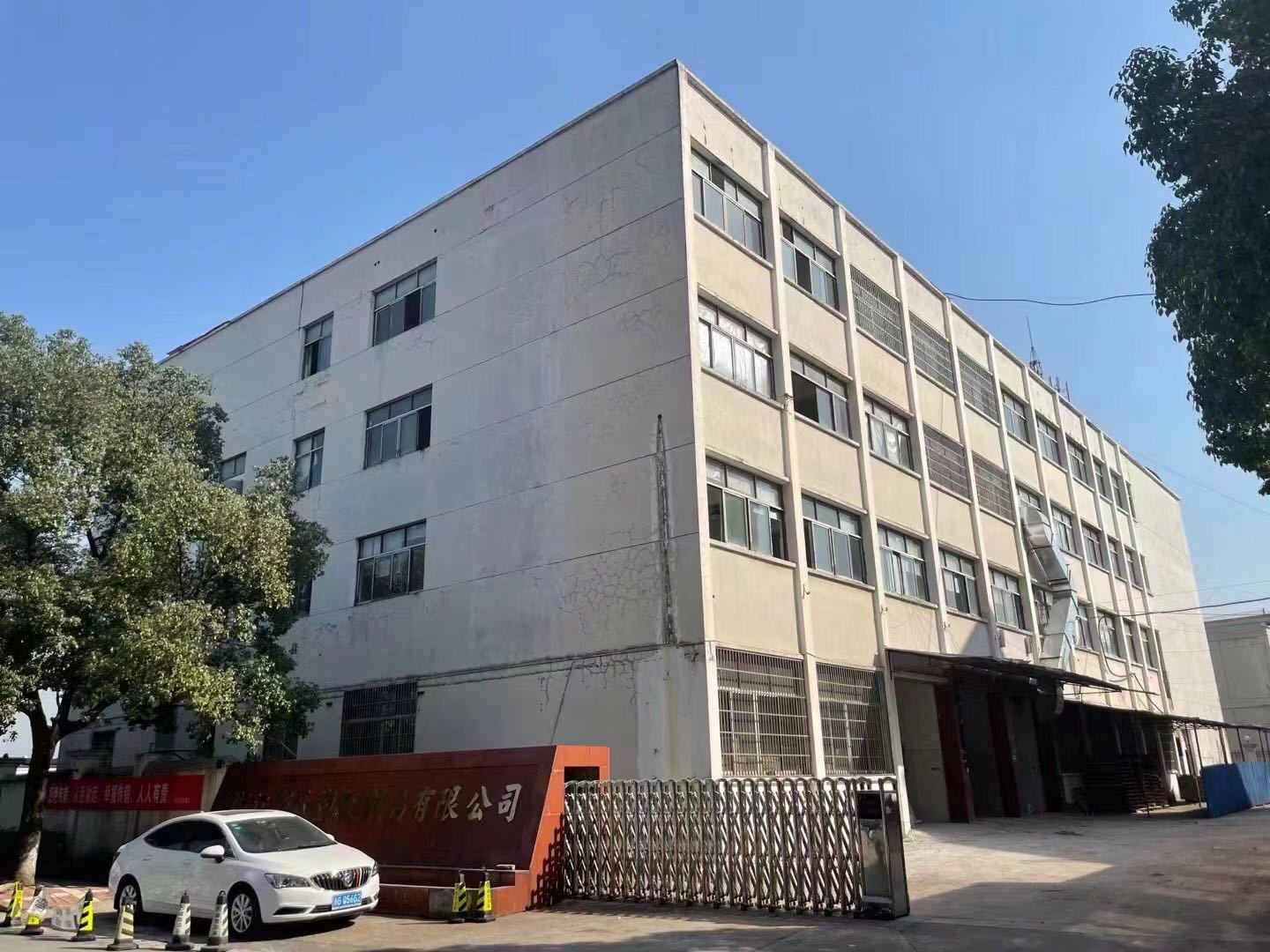 53f7a3b99a304c546106c973a866c6