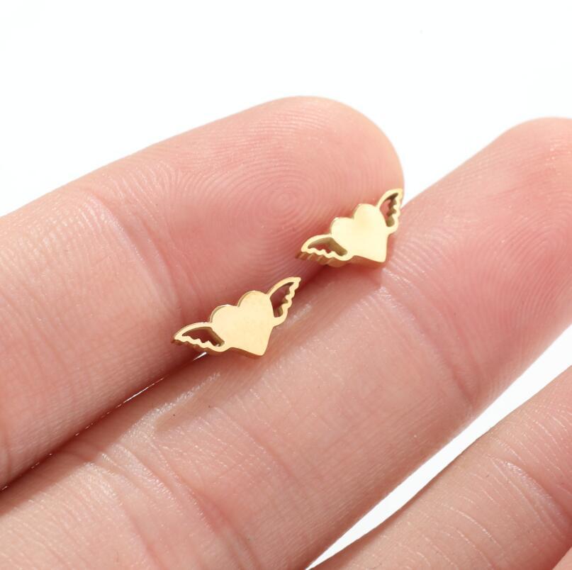 Fashion Heart Shape Wings Stainless Steel Plating Hollow Out Ear Studs 1 Pair