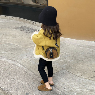 Children's Western Style Coat 2023 Autumn and Winter New Girls' Baby Korean Style Thickened Fur One-piece Car Suit Thickened