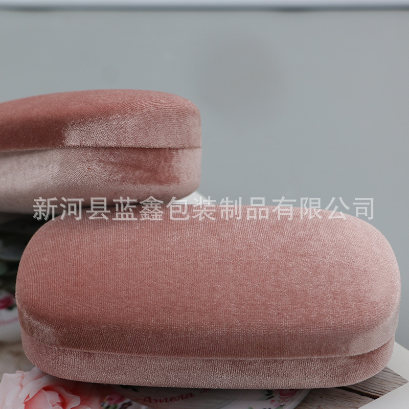 New Style Square High-End Sunglasses Case from Xiaohongshu, Velvet Metal Eyeglass Case, Large Sunglasses Case Manufacturer