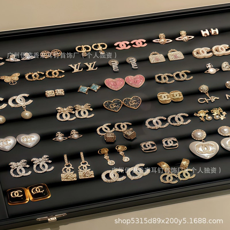 Сережки-перлы с буквами, аксессуар, стиль Chanel, высококачественный стиль, образец серебро 925