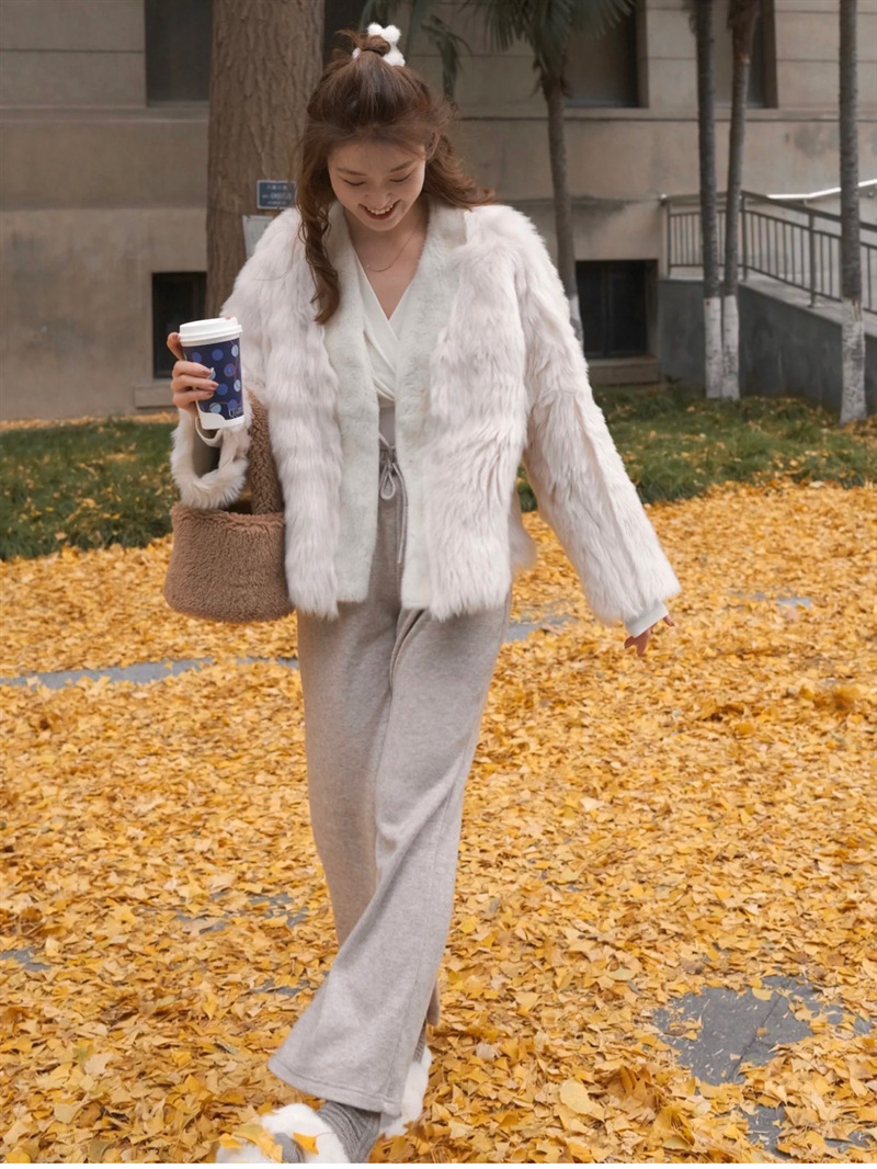 9CBB39EF0407B377E4E1AEF7BC67BE