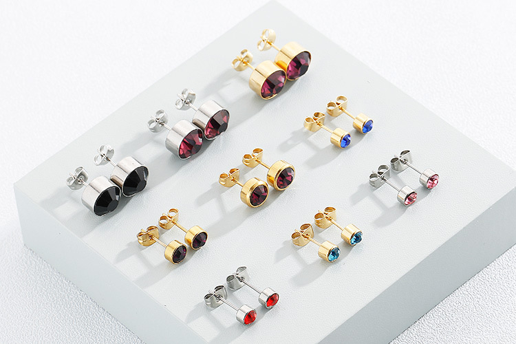 Boucles D&#39;oreilles Simples En Strass En Acier Inoxydable Bijoux En Gros Nihaojewelry display picture 12