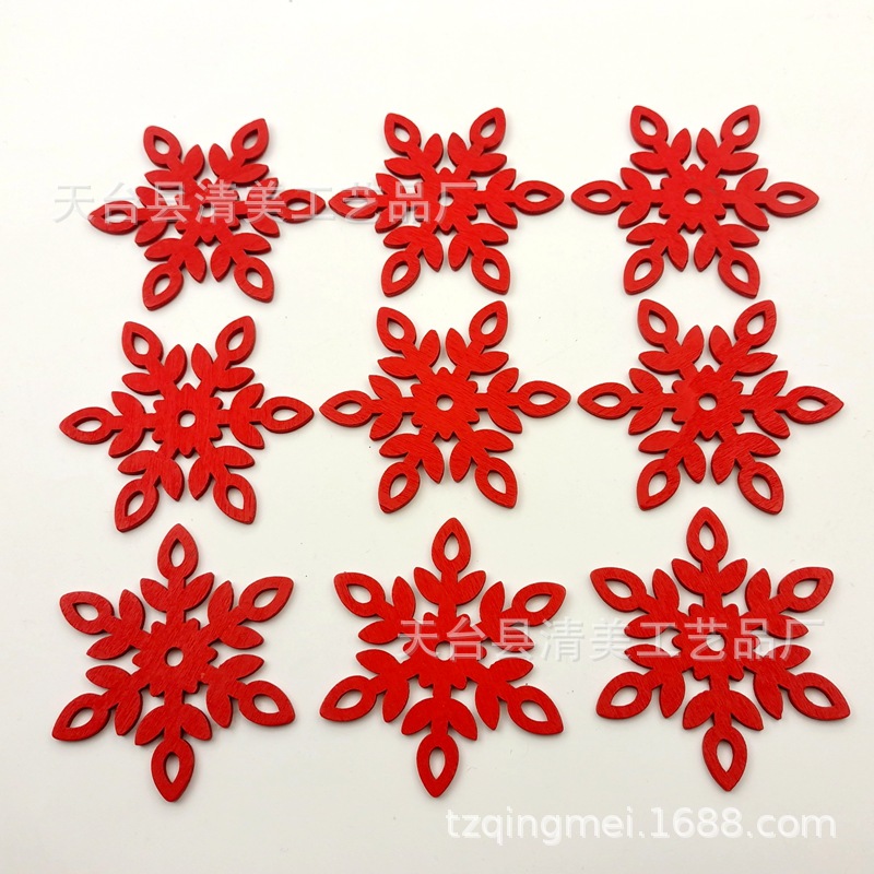 Productos de madera de la serie de Navidad roja DIY colgante de dibujos animados de Navidad de madera 10 piezas un paquete con 10 cuerda de cáñamo