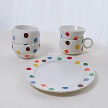 ins��ɫ���c���L�մɱ����ú�ˮ�R�˱�����迧�ȱ���H�Y�ﱭ��