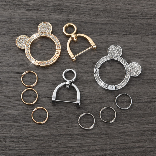 High-end genuine leather Mickey and Minnie car keychain for women, exquisite ins internet celebrity cute keychain pendant creative gift