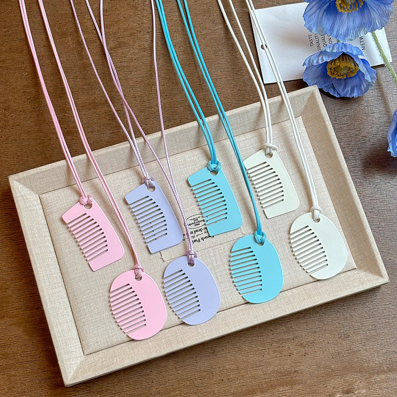 Collar de peine ovalado de color pintado en aerosol verano nuevo temperamento fresco y dulce cadena de clavícula moda de alta gama