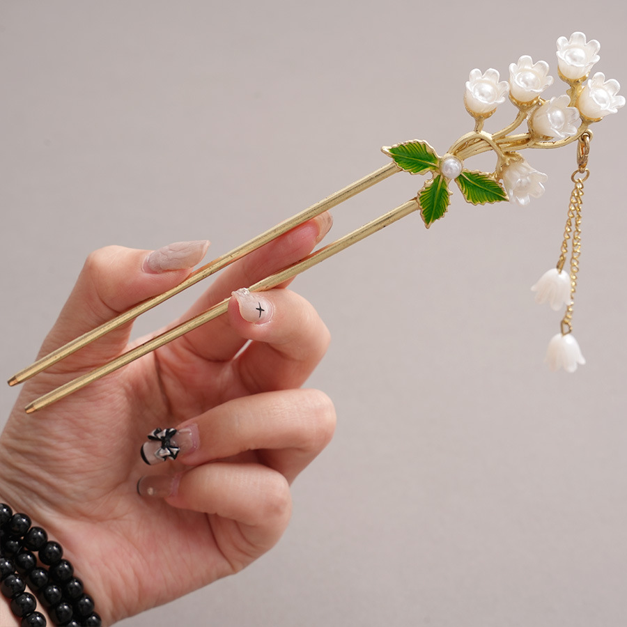 30g Weight Hair Sticks Hair Accessories Type 1 Piece Quantity Tea Party, Street Occasion Imitation Pearl, Alloy Material Flower Pattern All Seasons Season Women's Gender Elegant, Classical Style Elegant Classical Women's Flower Imitation Pearl Alloy Hair Sticks 5