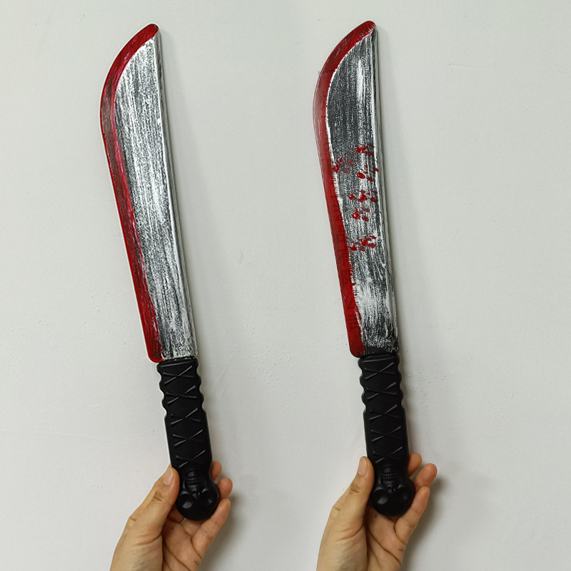 万圣节cos话剧舞台表演武器道具恐怖带血尖刀演戏兵器鬼头柄砍刀