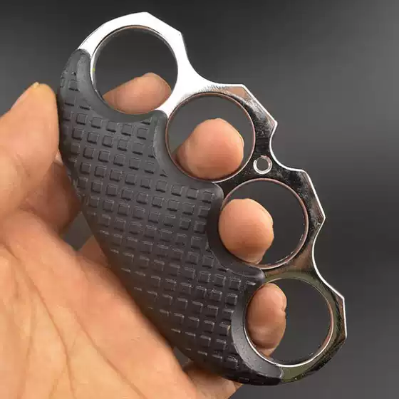 Cross-border Clip Anti-slip Finger Tiger Hand Buckle Buckle Travel Tools Tiger Finger Knuckles Car Equipment Boxing Ring EDC