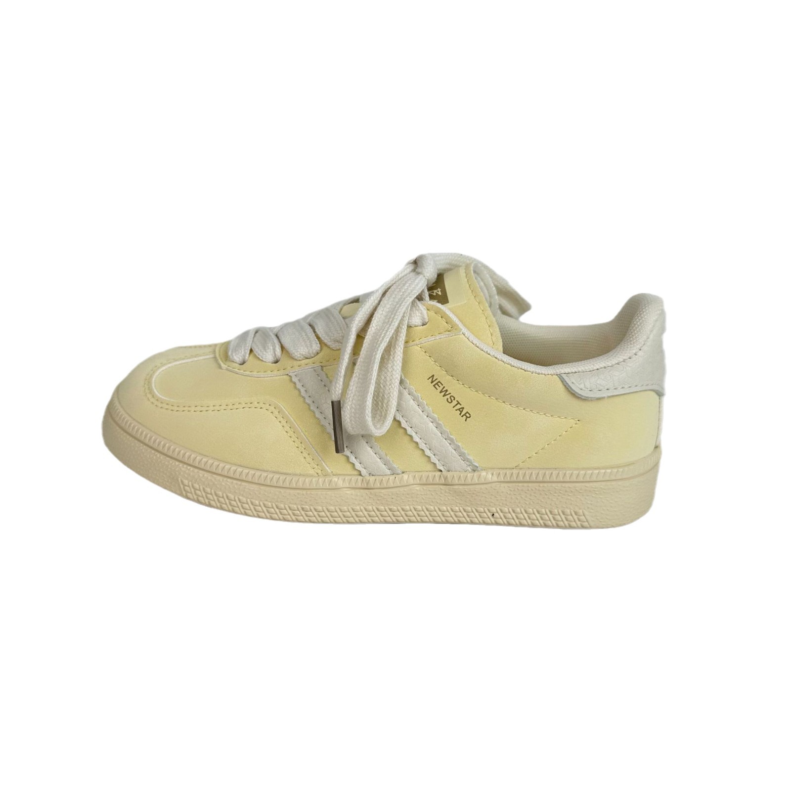 Zapatos de entrenamiento de estilo británico de nicho de nicho de baja altura de las niñas zapatos de skate 2025 primavera nuevos zapatos de lona amarillos ondas 5097