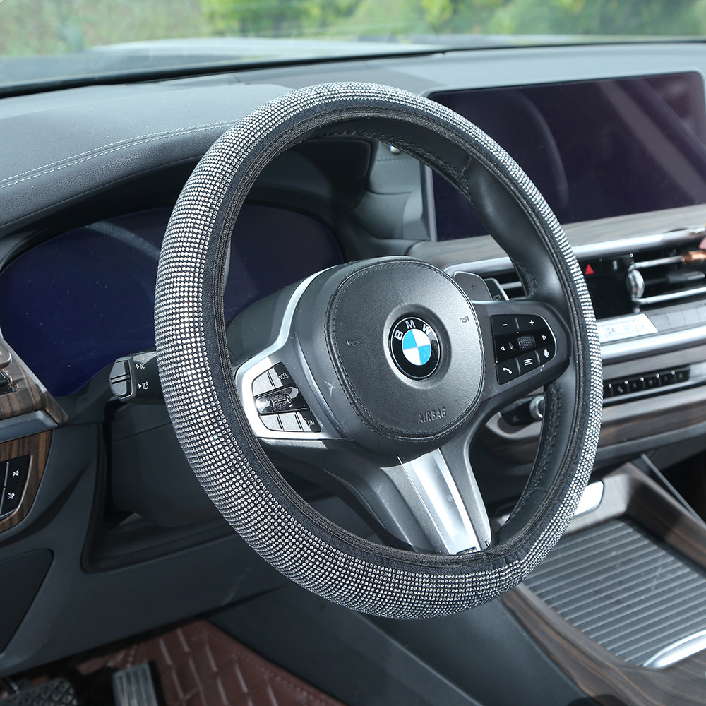Full-diamond car steering wheel cover, dazzling rhinestone seatbelt shoulder pad, universal for all seasons, rearview mirror protective cover, wholesale
