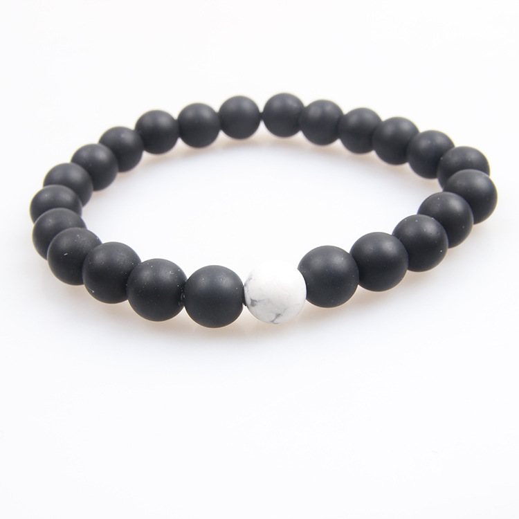블랙 스톤 + 화이트 파인 비즈 팔찌 8mm