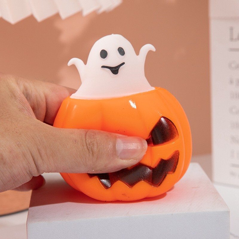 ハロウィンのおもちゃ、面白いカボチャのストレス解消グッズ、光るおもちゃ、面白い幽霊の絞りカップ、卸売|undefined