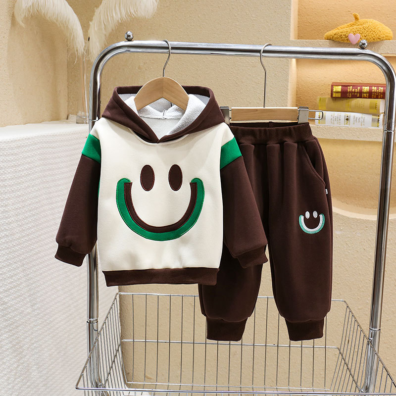 Felpa con cappuccio per ragazzi autunnali Set di due pezzi ricamati per bambini invernali Capispalla in peluche per ragazze_voghion.com