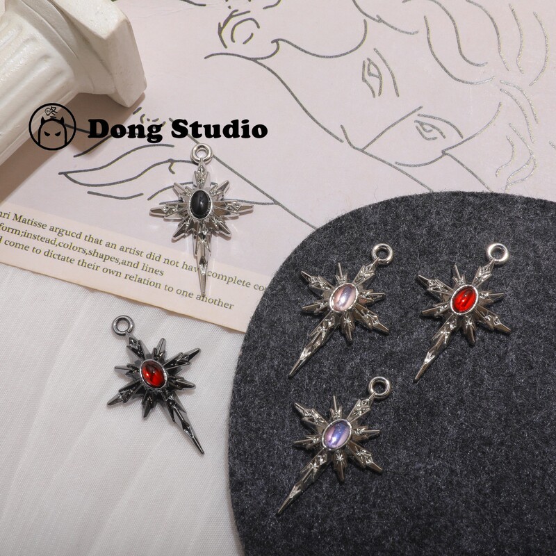 Alloy Accessories Handmade DIY Large Starburst Cross Pendant Necklace Bracelet Simple Versatile Accessories Alloy Accessories Handmade DIY Large Starburst Cross Pendant Necklace Bracelet Simple Versatile Accessories