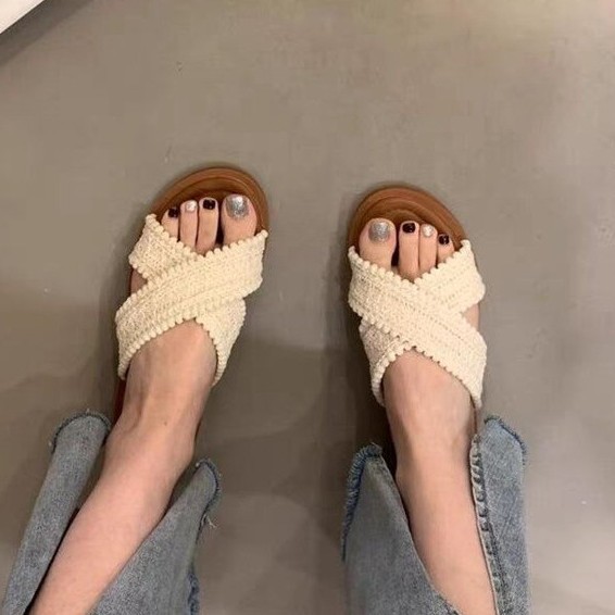 Summer retro ethnic sandals flat