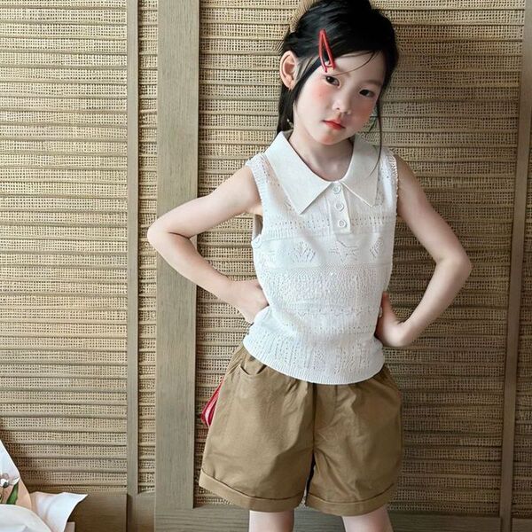 Knitted summer clothing
