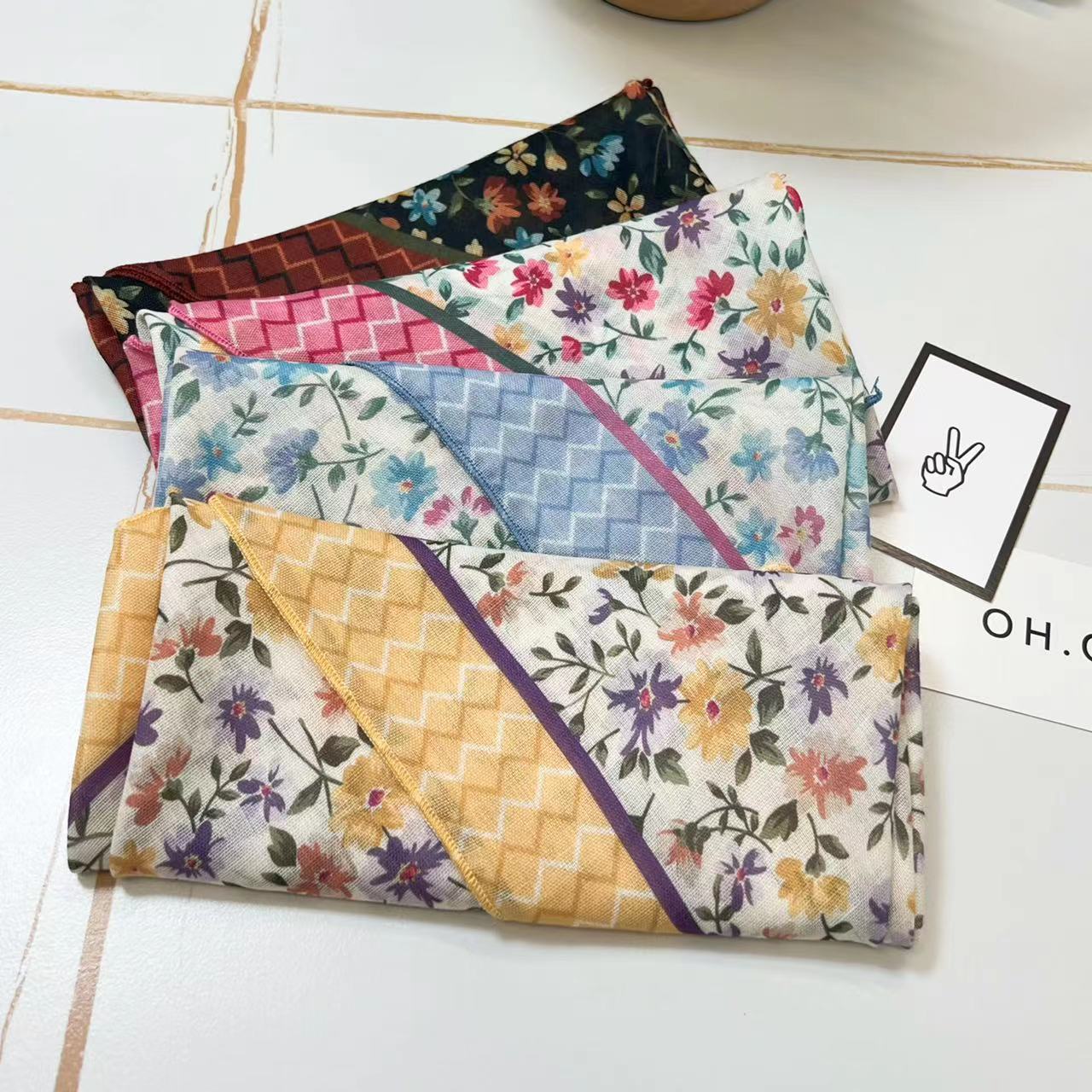 60g Weight Kerchief Classification Daily Occasion cotton and linen Material Flower Pattern Summer Season Women's Gender IG Style Style Women's IG Style Flower Cotton And Linen Kerchief 121