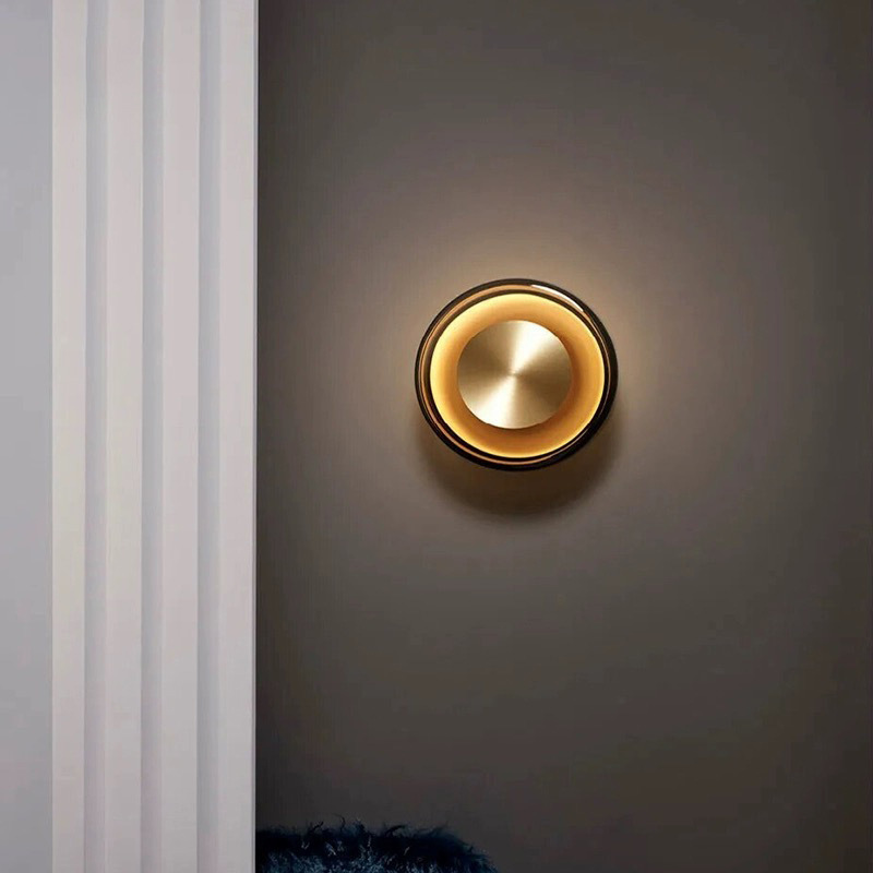 Post-modern Nordic minimalist wall lamp creative designer model room hotel bedroom corridor glass bedside small chandelier