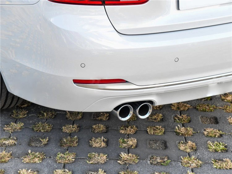 Suitable for 18-19 BMW 3 Series tail throat 320Li 330Li exhaust pipe decoration stainless steel tail throat silencer