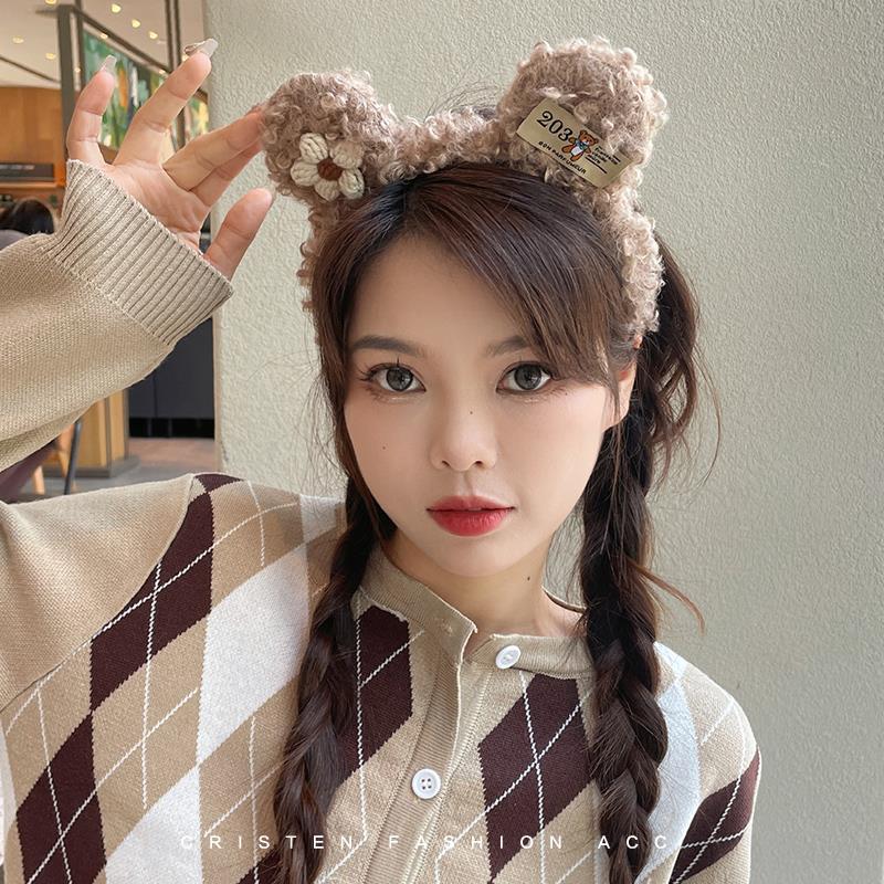 Lavar la cara de las mujeres lindas flores de oso correa de cabello de verano nuevo pinza de cabello rojo en línea joyas de peluche para la cabeza