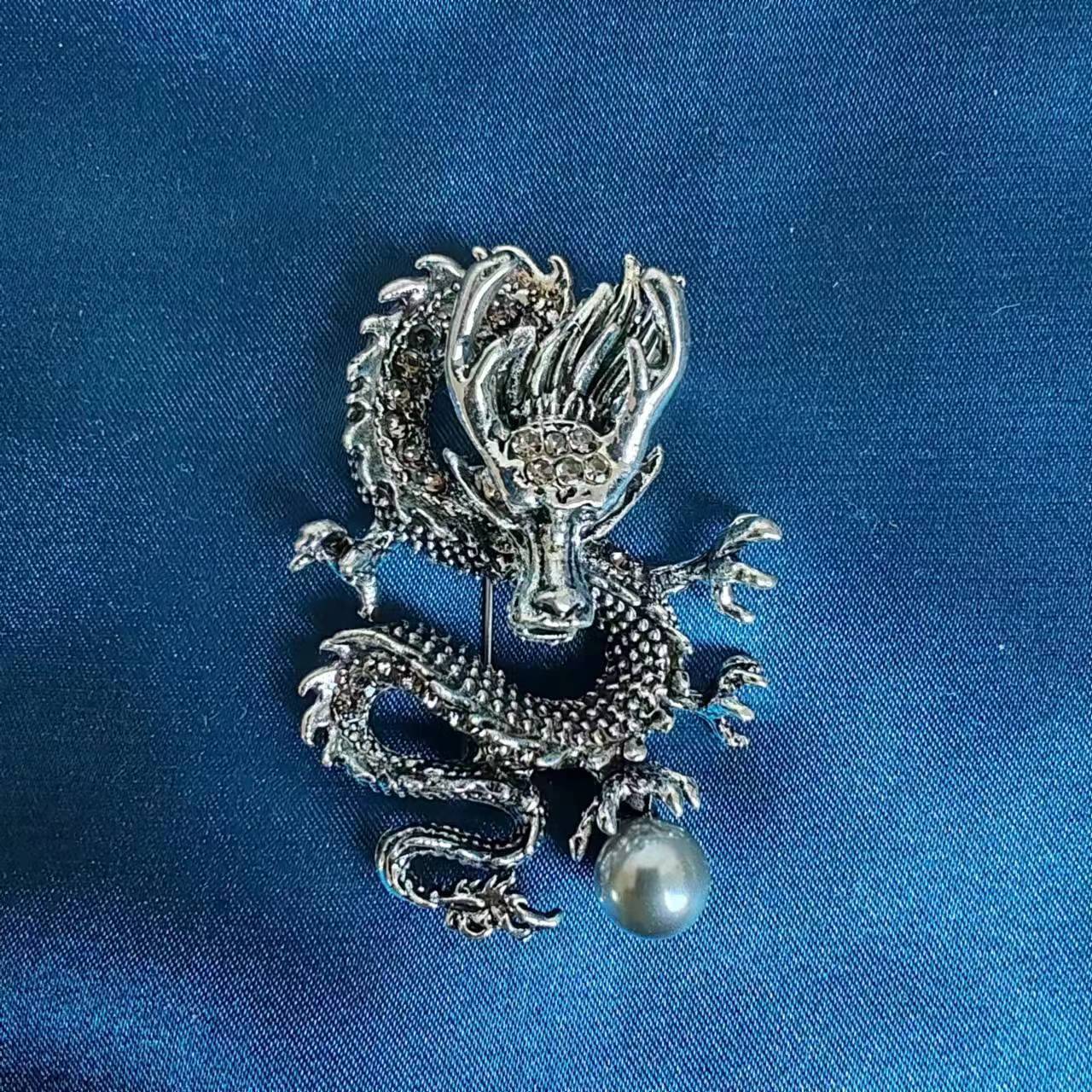 Chinoiserie Cool Style Dragon Alloy Plating Unisex Brooches display picture 24