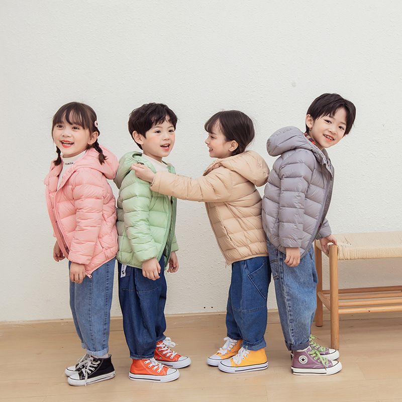 Children's light and thin winter short down jacket for boys
