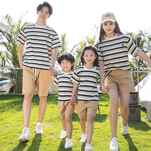 Fashion Brand Striped Parent-Child Short Sleeve T-Shirt for Three or Four People Family Fashion Heavy Embroidery Round Neck Large Size T-Shirt Family Wear 