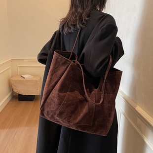 Maillard Vintage Bucket Bag Women's Autumn and Winter 2024 New Trendy Ruiying Niche Tote Bag Large Capacity Underarm Bag