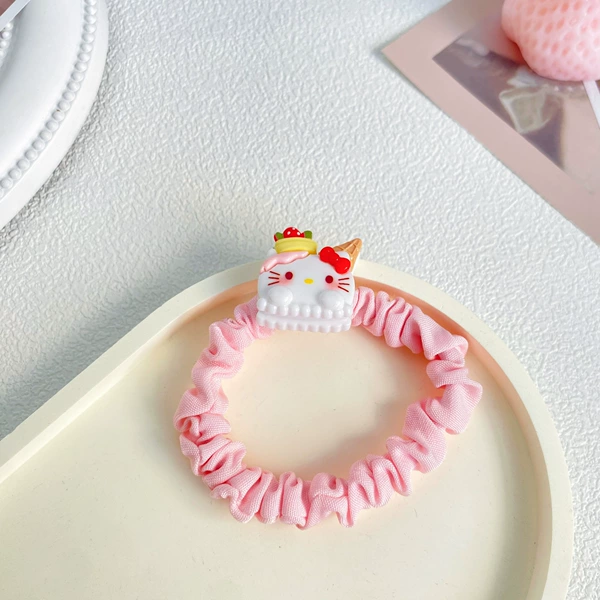 Strawberry biscuits -Cat Large Intestinal Circle [Meeting]