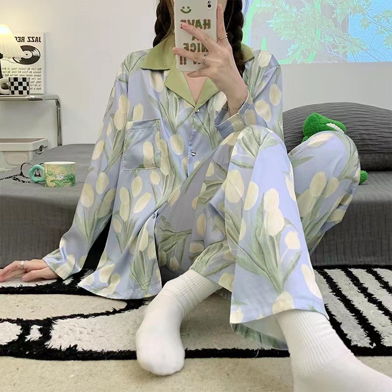녹색 튤립
