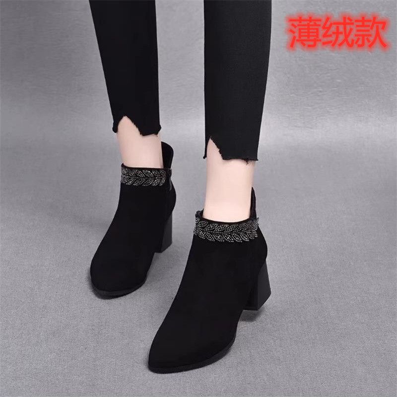 Frosted Velvet Short Boots for Women, Thick Heels, Medium Heels, Soft Soles, Not Tiring for Feet, 2024 Autumn and Winter New British Style Fashionable High Heels