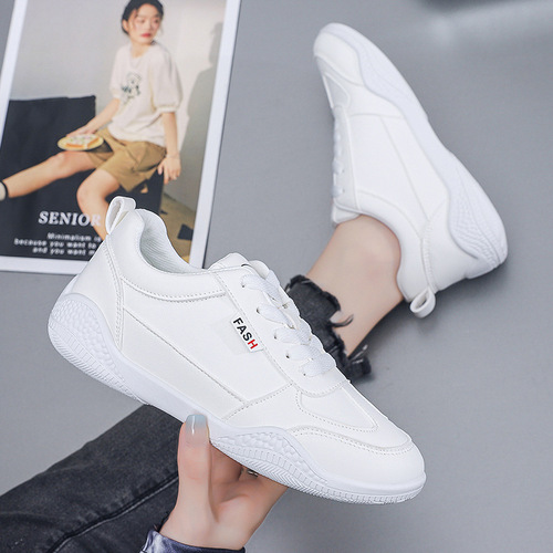 Leather breathable white sneakers for women autumn Korean style versatile casual shoes board shoes  new soft bottom sports running shoes 