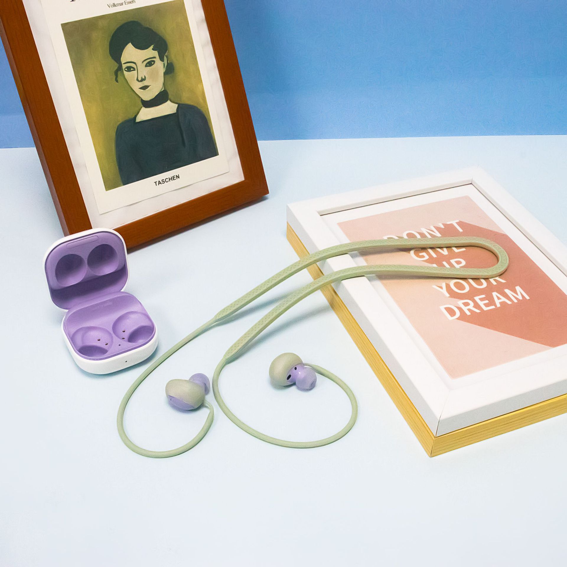 Suitable for Samsung Sangsung Glaxy Buds 2 Bluetooth Headset Silicone Anti-lost Rope Hanging Neck Lanyard